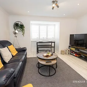 Driftwood By Grandeur Holiday home