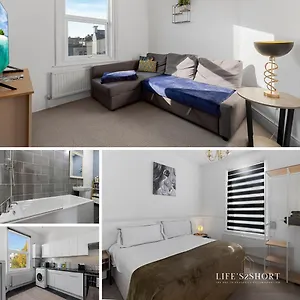 Central Exeter Apartment , Exeter United Kingdom